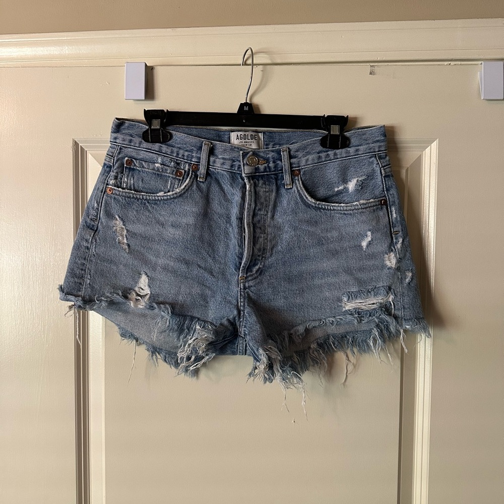 Agolde Denim Jean Shorts. Medium wash.